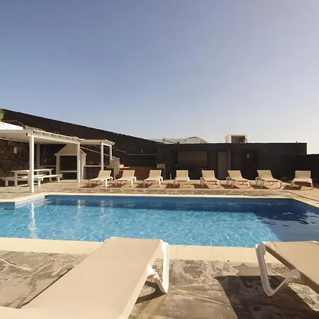 Oasis La Asomada Villa *
